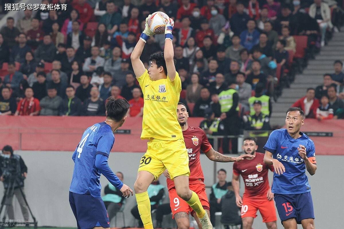 九游体育下载包含锐不可当首场状态出色，切尔西观众沸腾！，哈兰德重返赛场引发球迷热议的词条