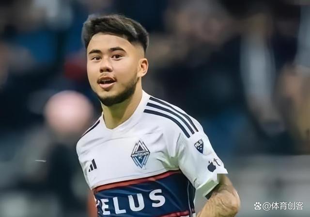 九游体育Ming新星战术调整表现突出，拜仁前途光明！引发球迷热议(拜仁的明星球迷)