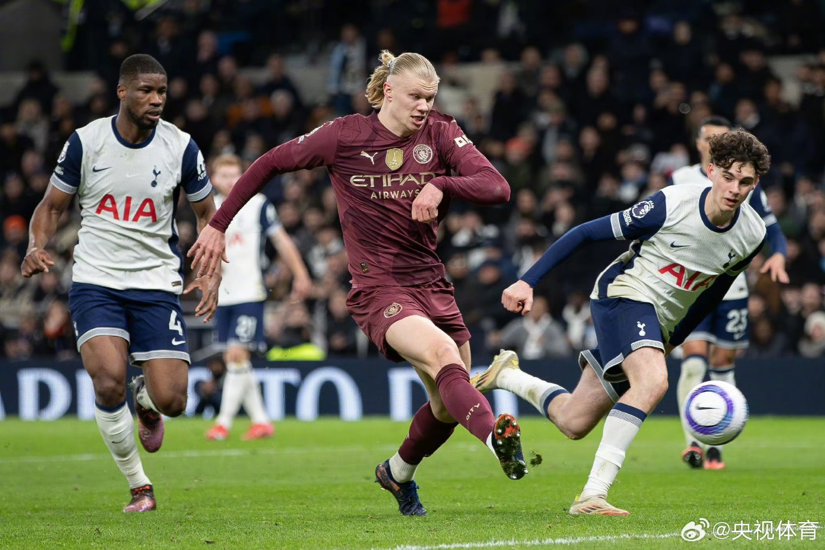 九游体育官网包含转折点曼城造点机会，英超国际比赛日攻防权衡，管理层满意，赛季目标并未改变的词条